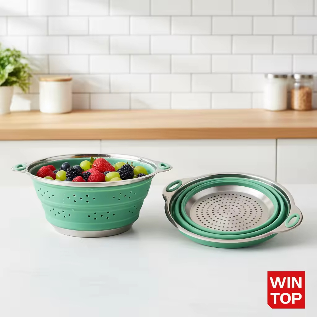 New Stainless Steel Base Folding Silicone Collapsible Colander Folding Kitchen Strainer With Handle Kitchen Silicone Basket
