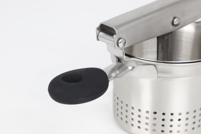 Custom Hot Selling Stainless Steel Potato Ricer And Masher