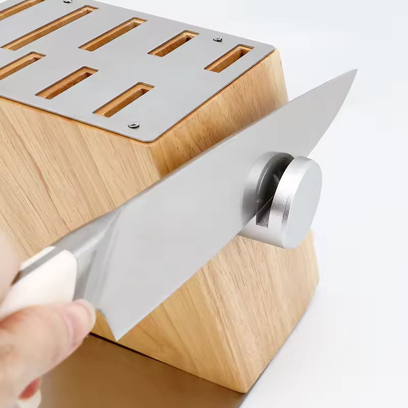 High Quality Traditional Metal Kitchen Cutter Classic Stainless Steel Knife Set with Wood Block with Self-sharpening