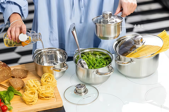 Hot Sale Cooking Pot Heavy Weight 5-ply Base Stainless Steel Casserole Soup Pot Stock Pots Saucepan with Stainless Steel Handle