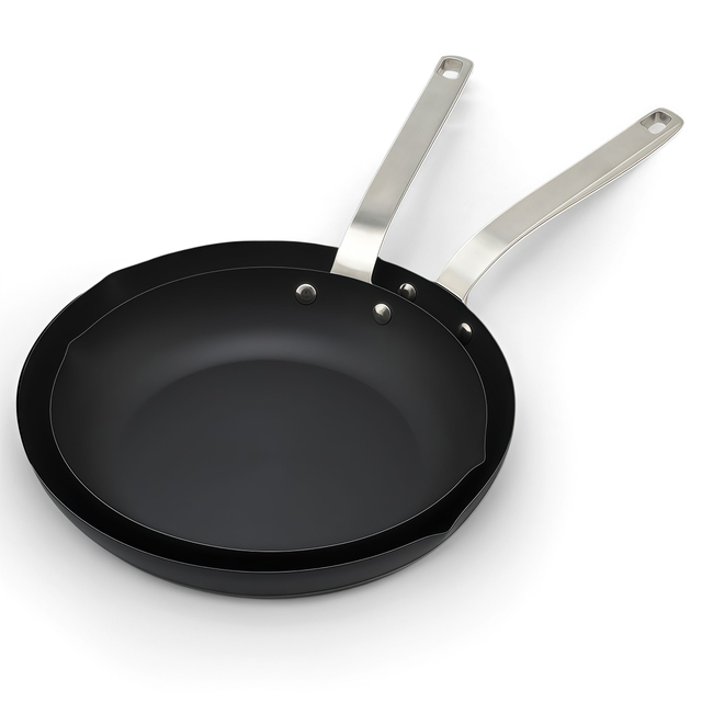 Factory Exclusive Design Seasoned 26/30CM 10/12 Inch Carbon Steel Naturally Non Stick Frying Pan Skillets Induction Compatible
